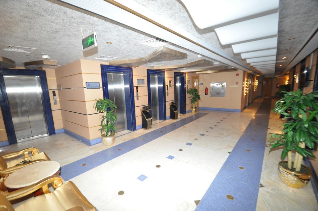 Montana Al Azizia Hotel Mekka Exteriör bild